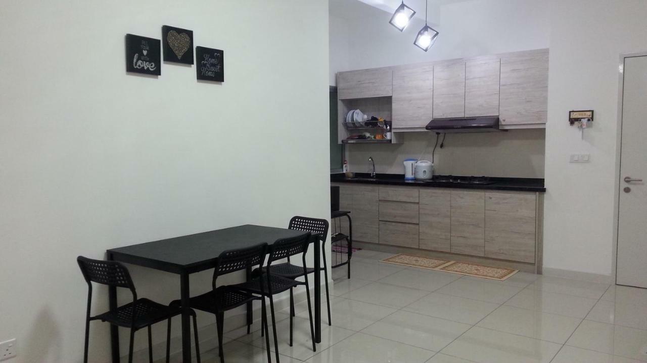 Az Homestay @ Southville City Bangi Εξωτερικό φωτογραφία